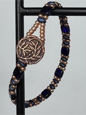 Hand Crafted Navy Blue and Rose Gold CzechMates Beaded Bracelet Matte Blue NWT